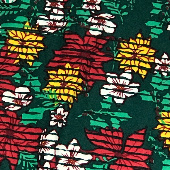 LuLaRoe Christmas leggings - Picture 2 of 4